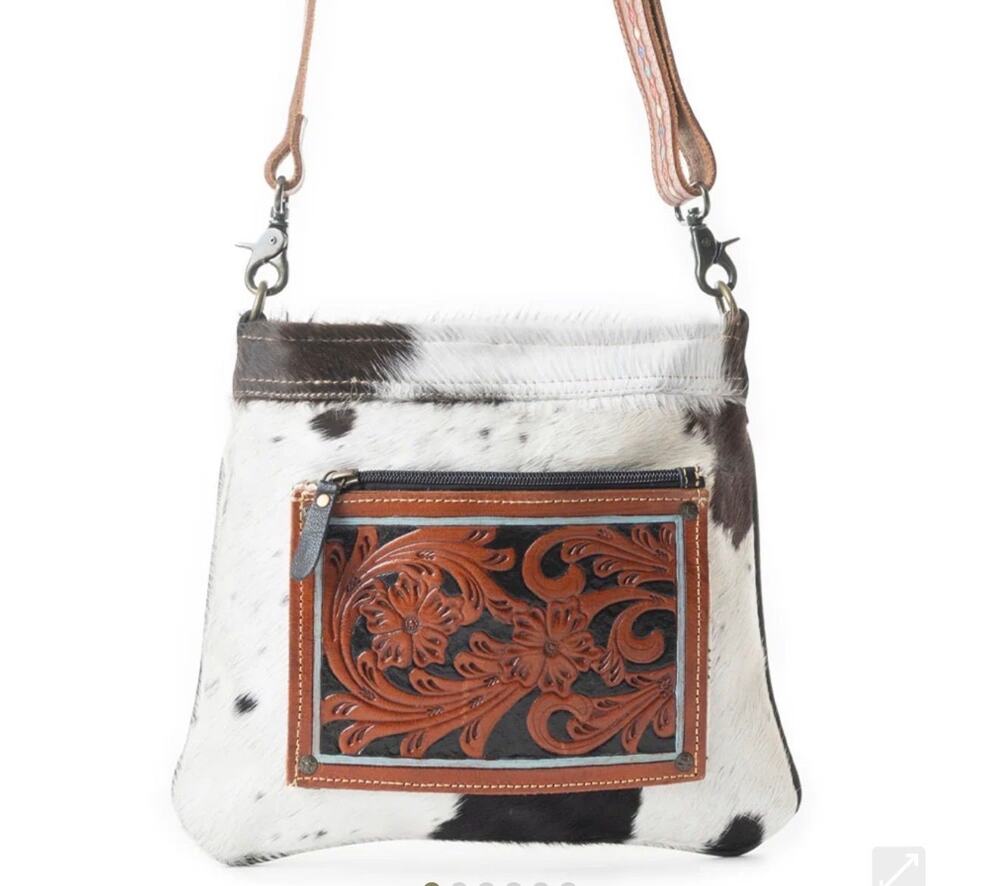M20 Myra NWT LUSH HAND-TOOLED BAG